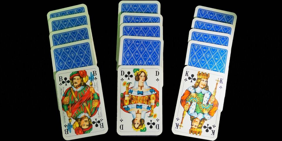 Popular Card Games in Russia