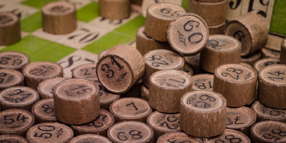 how to play free bingo games