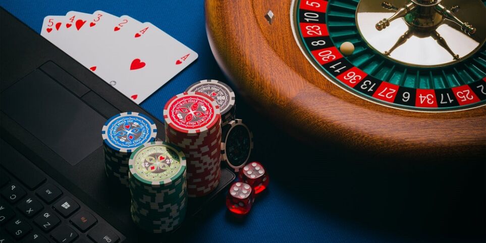 how to win live casino games