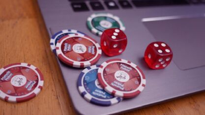 how to gamble at online casinos