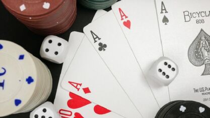starting poker hands in Holdem