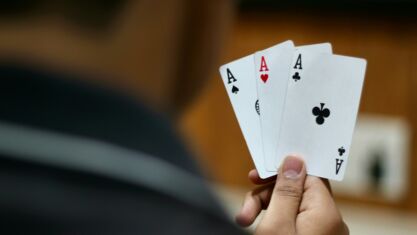 how to play live dealer blackjack